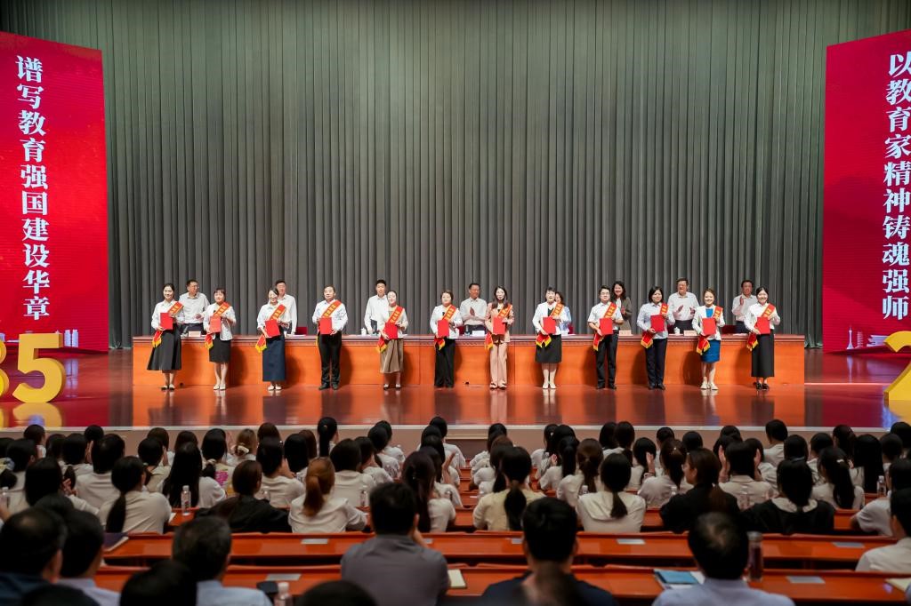 hg皇冠官网