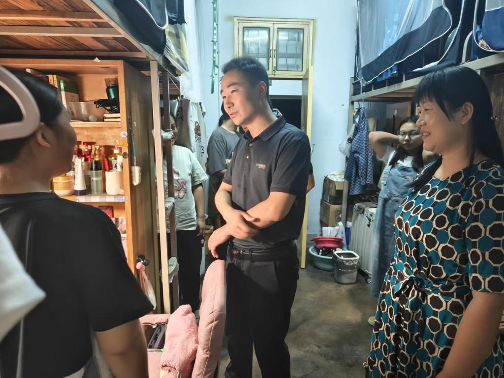 hg皇冠官网